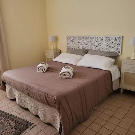 Scorcio Di Mare بيت للعطل